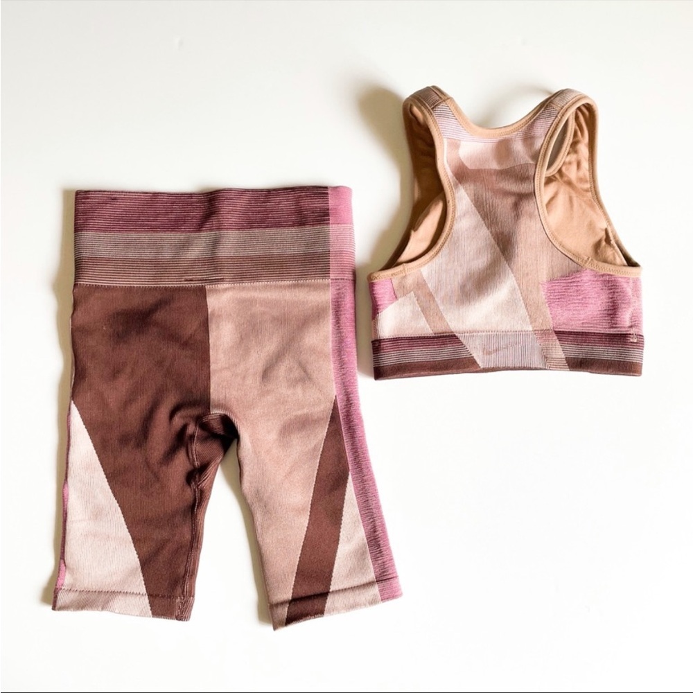 Nike *3 PIECE SET* - Picture 3 of 16